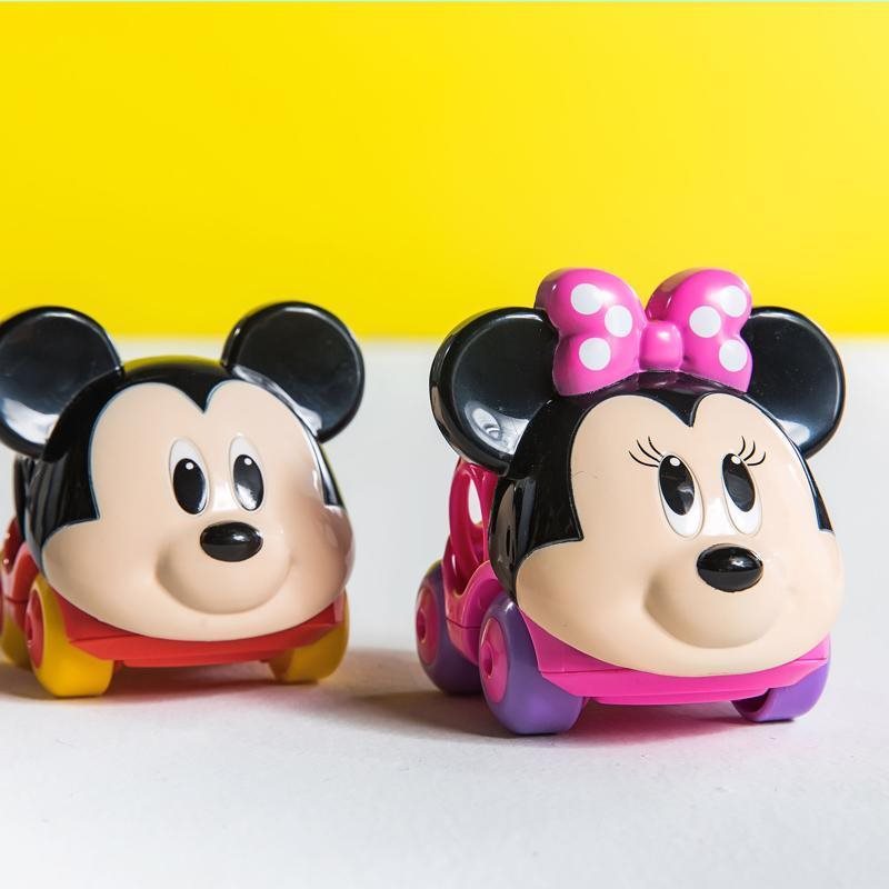 Babajáték DISNEY BABY Minnie Go Grippers™ Kisautó