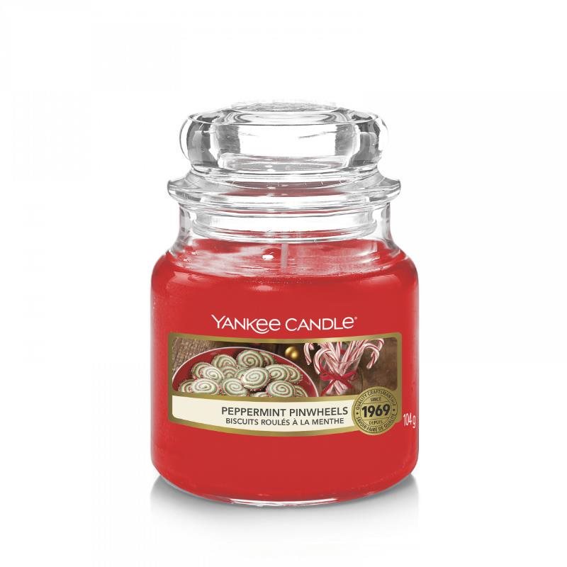 Gyertya YANKEE CANDLE Peppermint Pinwheels 104 g